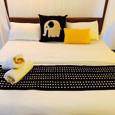 דיקוולה Vitamin Sea Hostel Inn מראה חיצוני תמונה