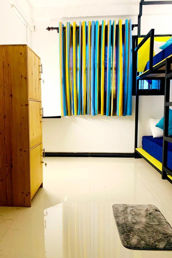 דיקוולה Vitamin Sea Hostel Inn מראה חיצוני תמונה