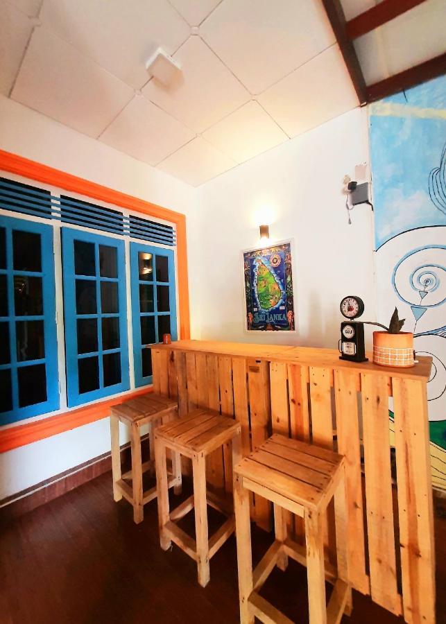 דיקוולה Vitamin Sea Hostel Inn מראה חיצוני תמונה